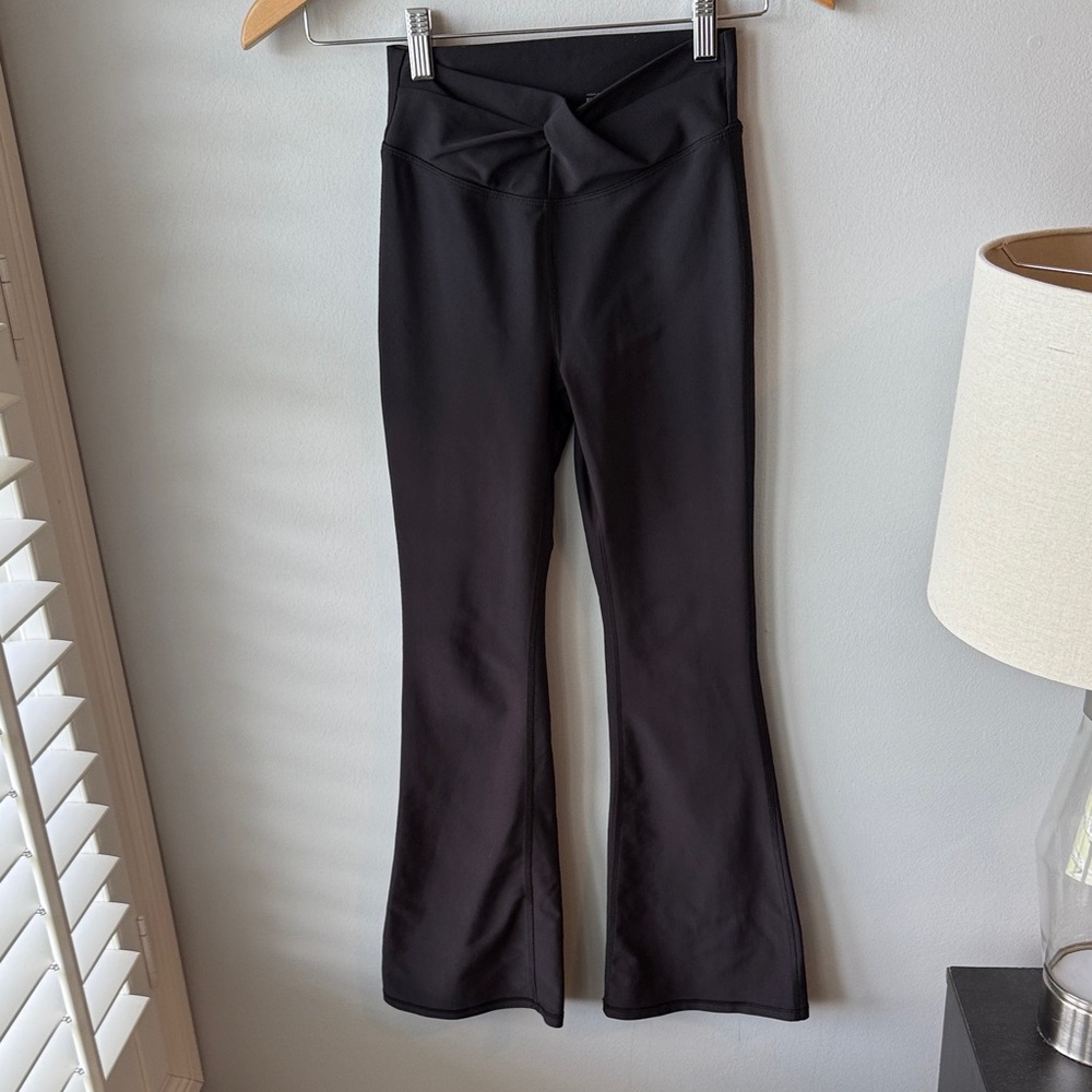 Old Navy Black‎ Flare Leggings Powersoft High Rise